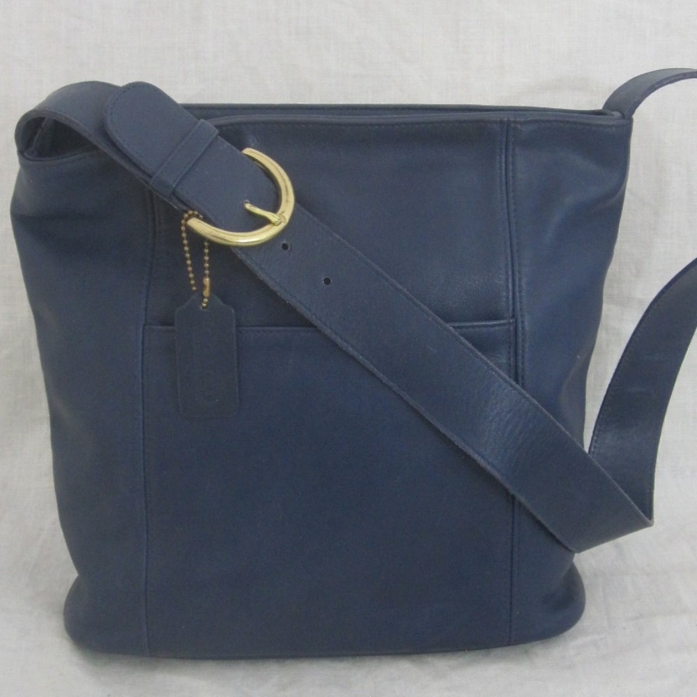 SOLD ON E BAY COACH VINTAGE  handbag USA
